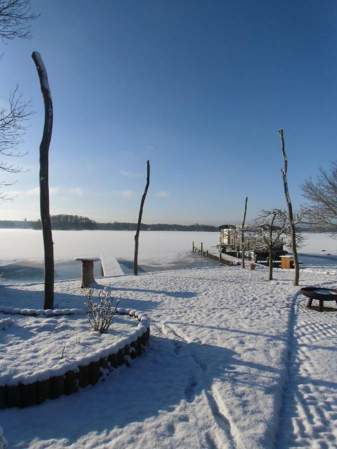 Ferien Am See Apartment Schwerin  Exterior photo